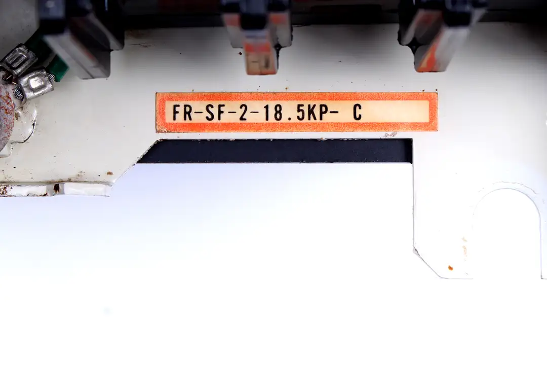 fr-sf-2-18.5kp-c MITSUBISHI ELECTRIC naprawa